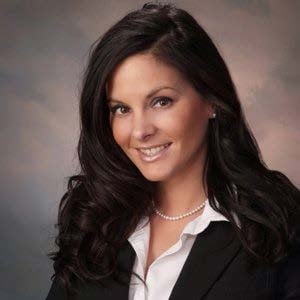 Alyssa Holstav_Photo-email